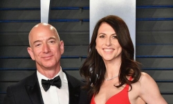 Vụ ly hôn đắt nhất lịch sử kết thúc, vợ Jeff Bezos nhận 38 tỷ USD