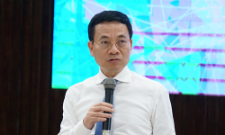 Ông Nguyễn Mạnh Hùng: 'Nên làm mạng xã hội, công cụ tìm kiếm thay Facebook, Google'