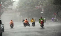 Cơn bão số 3 mạnh cấp 9, gây mưa lớn trong nhiều ngày ở Hà Nội và Bắc Bộ