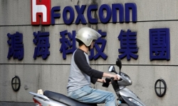 Reuters: Foxconn muốn bán nhà máy trị giá 8,8 tỷ USD ở Trung Quốc