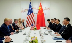 Trump bác lo ngại suy thoái kinh tế, chưa muốn ký thỏa thuận với Trung Quốc