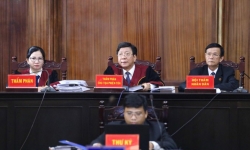 Xét xử vụ VN Pharma: Nguyễn Minh Hùng chỉ đạo đồng bọn buôn thuốc giả như thế nào?