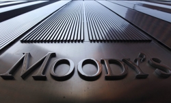 Công ty chứng khoán nói gì về việc Moody’s cân nhắc hạ xếp hạng tín nhiệm quốc gia?