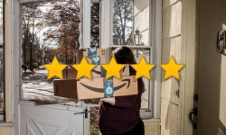 Nền kinh tế 'review 5 sao': Khi lợi nhuận về tay Facebook, Amazon và người bán, chỉ những người tiêu dùng bị thiệt thòi!