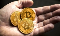 Tiền ảo bitcoin tăng giá ngạc nhiên 'nhờ' dịch Corona