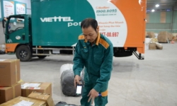 Thoái bớt vốn ngành bán lẻ, Vietnam Holding rót tiền vào VTP với kỳ vọng về thương mại điện tử