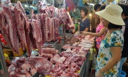 Giá thịt lợn đẩy CPI tăng cao