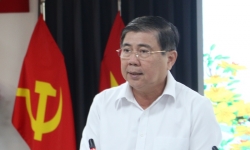 Chủ tịch Nguyễn Thành Phong tham gia Hội đồng Trường ĐH Kinh tế TP.HCM