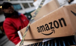 Amazon thất thoát hàng chục triệu USD cho nhóm lừa đảo bằng bàn chải, bàn cạo râu