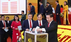 Ông Hoàng Trung Dũng và 52 Ủy viên được bầu vào Ban Chấp hành Đảng bộ tỉnh Hà Tĩnh