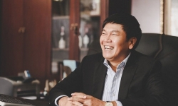 Tỷ phú Trần Đình Long trở thành người giàu thứ 2 trên thị trường chứng khoán Việt Nam