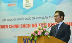 'Trong bóng đêm kinh tế toàn cầu, bếp lửa Việt Nam vẫn rực sáng'