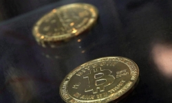 Bitcoin có đáng để đầu tư nhất lúc này?