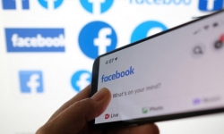 Facebook và những vụ bê bối lộ thông tin người dùng