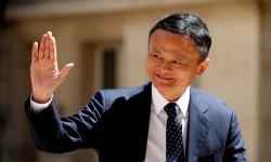 Alibaba bị phạt nhiều tỉ USD, tài sản ông chủ Jack Ma vẫn tăng thêm 2,3 tỉ USD