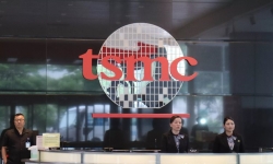 TSMC báo lãi khủng nhờ khủng hoảng chip toàn cầu