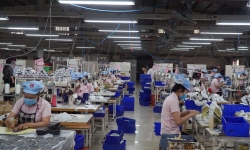 Phát hiện nhiều ca mắc COVID-19 trong khu công nghiệp, doanh nghiệp Đà Nẵng siết chặt việc phòng chống dịch