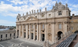 Tòa thánh Vatican lần đầu tiết lộ sở hữu hơn 5.000 bất động sản