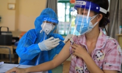 Bộ Y tế yêu cầu khẩn trương lập kế hoạch tiêm mũi 2 vaccine COVID-19