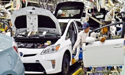 Toyota dự kiến cắt giảm sản lượng 300.000 xe ôtô do COVID-19 vì thiếu chip