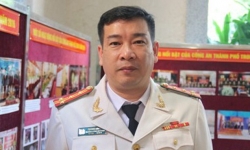 Tước danh hiệu Công an nhân dân Đại tá Phùng Anh Lê, Trưởng phòng Cảnh sát Kinh tế Công an Hà Nội