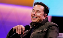 Tài sản tỷ phú số 1 thế giới Elon Musk tăng lên 222 tỷ USD