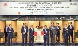 Việt Nam, Nhật Bản trao đổi các thỏa thuận hợp tác trị giá hàng tỷ USD