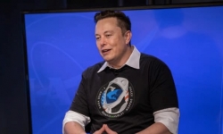 Vì sao Elon Musk luôn lo lắng về khả năng SpaceX bị phá sản?
