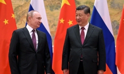Nga 'cầu cứu' Trung Quốc để tránh các đòn trừng phạt từ phương Tây