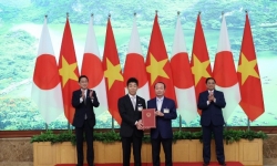 Thừa Thiên Huế trao văn kiện đầu tư trung tâm thương mại 170 triệu USD cho đối tác Nhật Bản