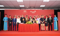 PVcomBank ký kết hợp tác với Tập đoàn Hoàng Quân, đồng hành cùng người dân trong các dự án nhà ở xã hội
