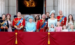 Ai giàu nhất gia đình hoàng gia Anh