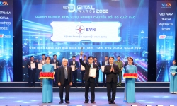 EVN nhận giải thưởng Doanh nghiệp Chuyển đổi số xuất sắc Việt Nam năm 2022
