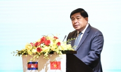 Bộ trưởng Nguyễn Chí Dũng nói về khó khăn của doanh nghiệp Việt khi đầu tư vào Campuchia