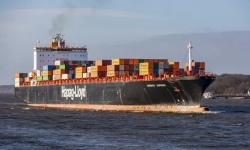 CEO hãng vận chuyển đường biển hàng đầu thế giới Hapag-Lloyd: 'Triển vọng kinh tế toàn cầu đã thay đổi'