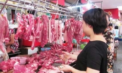 Thịt lợn rớt giá, khiến CPI tháng 5/2017 giảm mạnh