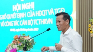Lãnh đạo Vietnam Airlines: 'Ngành hàng không chỉ lãi 1 USD mỗi khách'