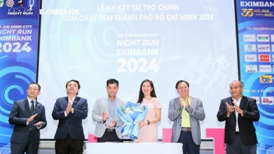 Lễ công bố giải chạy đêm 'Ho Chi Minh City Night Run Eximbank 2024'