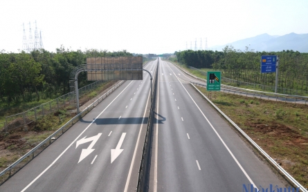 Xây dựng hai trạm dừng nghỉ tạm thời trên cao tốc Cam Lộ - La Sơn