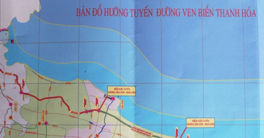 Đường bộ ven biển Thanh Hóa: Thanh Hóa - một trong những điểm đến nổi tiếng tại miền Trung, sẽ khiến bạn phấn khích với đường bộ ven biển đẹp như trong tranh. Hành trình khám phá cảnh quan tuyệt đẹp tại đây sẽ thổi bay mọi mệt mỏi và mang đến cho bạn những trải nghiệm tuyệt vời.