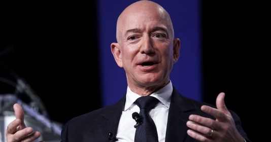 5 bài học thành công của tỷ phú Jeff Bezos sau 27 năm gắn bó với Amazon