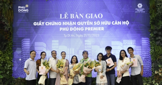 Phú Đông Group trao sổ hồng đợt 2 cho 100 khách hàng Phú Đông Premier, tiếp tục ra mắt loạt dự án mới