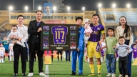 Hà Nội FC vinh danh tiền đạo Nguyễn Văn Quyết