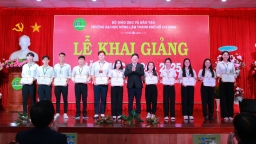 Đại học Nông lâm TP.HCM đón gần 5.000 tân sinh viên, khai giảng năm học mới