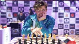 'Vua cờ' Magnus Carlsen bỏ giải thế giới vì bị bắt thay quần bò