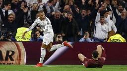 Mbappe lập hat-trick khiến Man City sớm rời Champions League