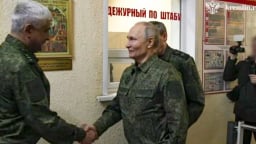 Ông Putin lần đầu tiên thăm vùng Kursk kể từ khi bị Ukraine tấn công