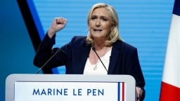 Bà Le Pen quyết ngăn chặn kế hoạch điều binh sĩ Pháp đến Ukraine