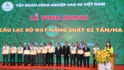 VRG vinh danh các đơn vị đạt năng suất mủ cao su trên 2 tấn/ha