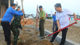 Hậu Giang phát động 'Tết trồng cây đời đời nhớ ơn Bác Hồ' năm 2025